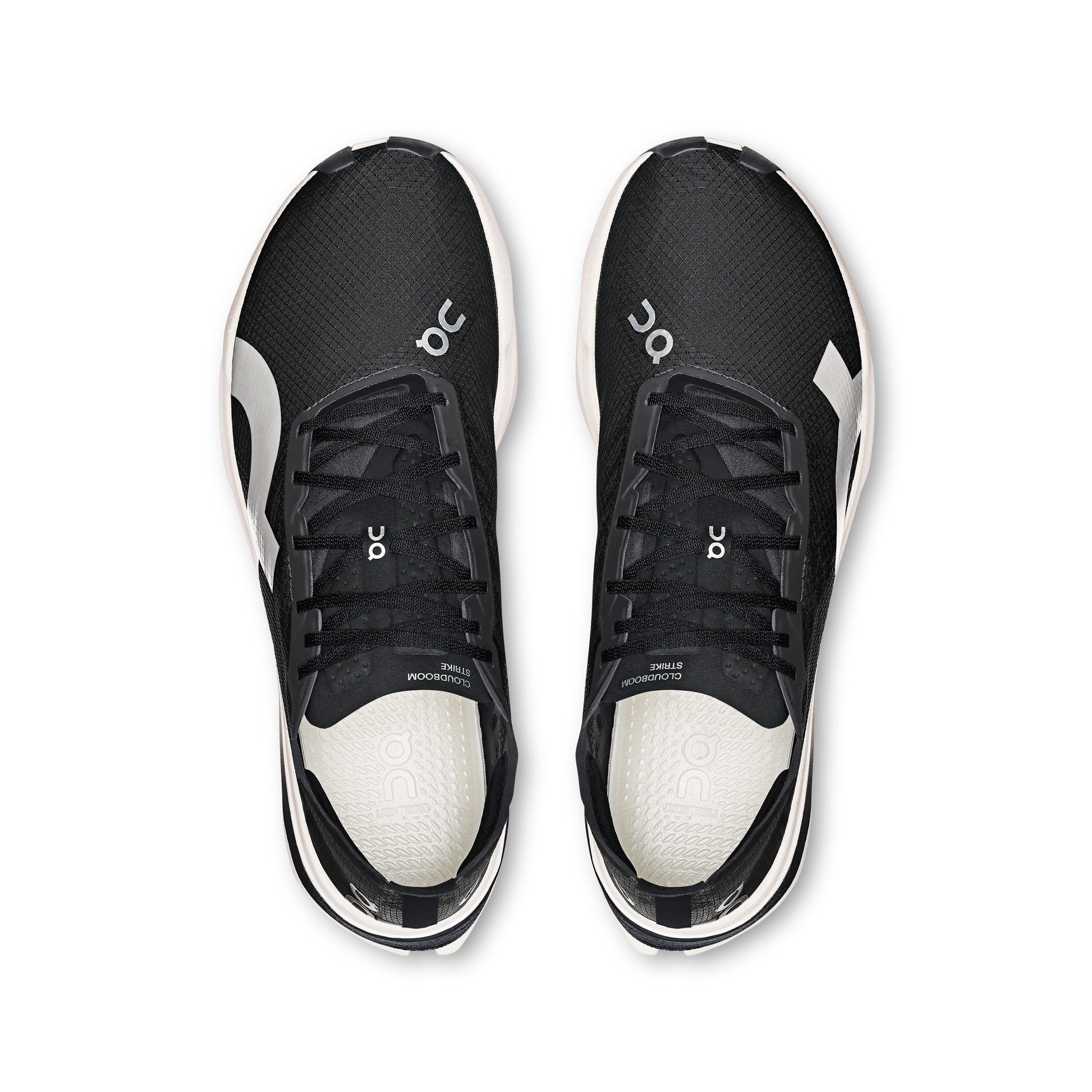 Cloudboom Strike - Black | White